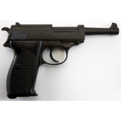 Pistole Walther P38 - dekorační replika