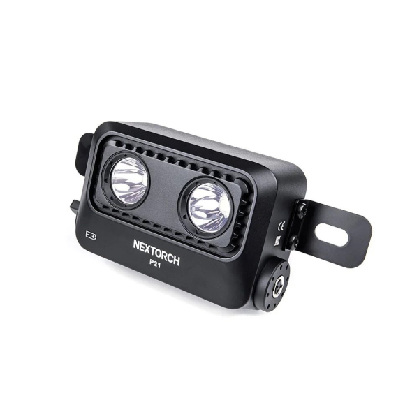 Štítové světlo P21 3000 lumenů